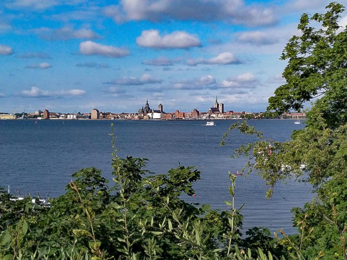 Ferienwohnung Meerblick Og Altefähr المظهر الخارجي الصورة